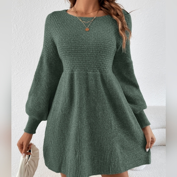Solid Lantern Sleeve Sweater Dress - Picture 3 of 4